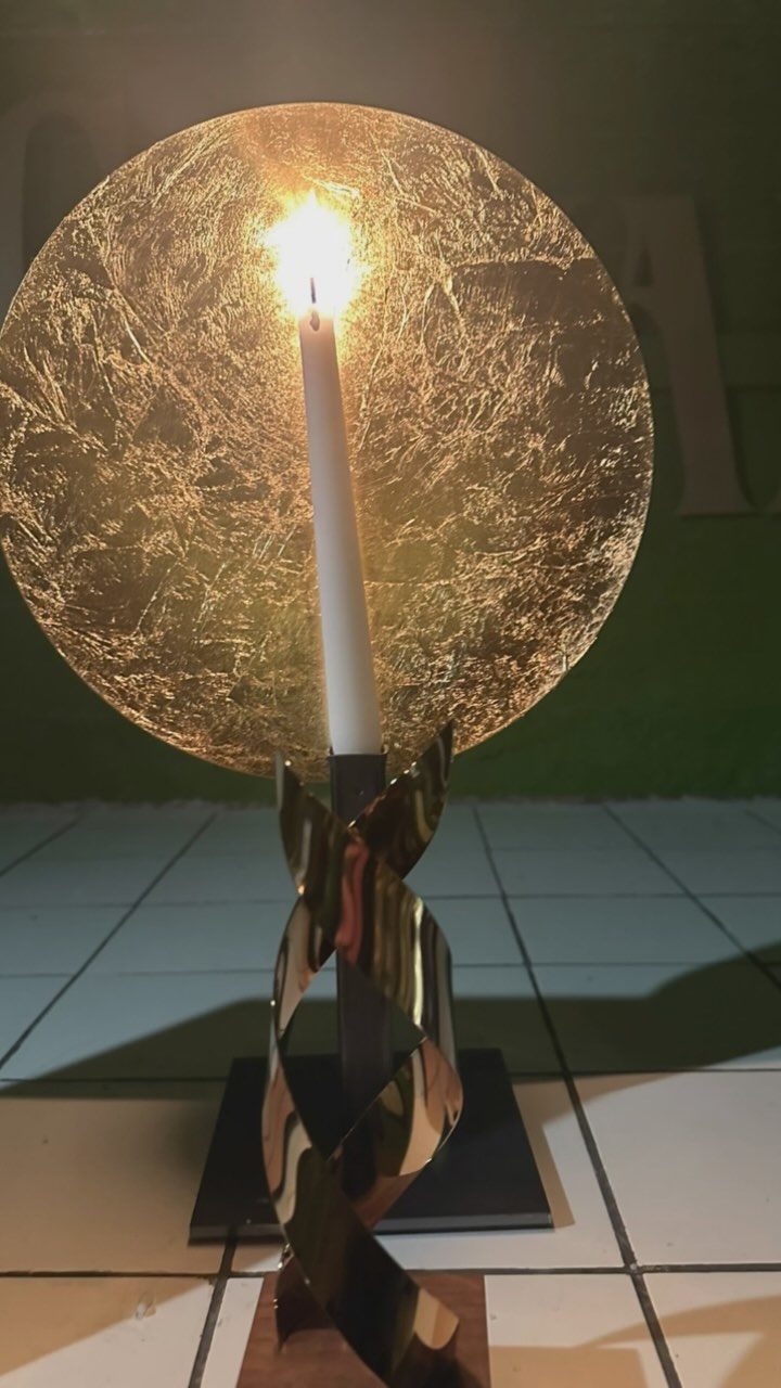 Instagram post from madamhair_hasseris. This post is in position 2.