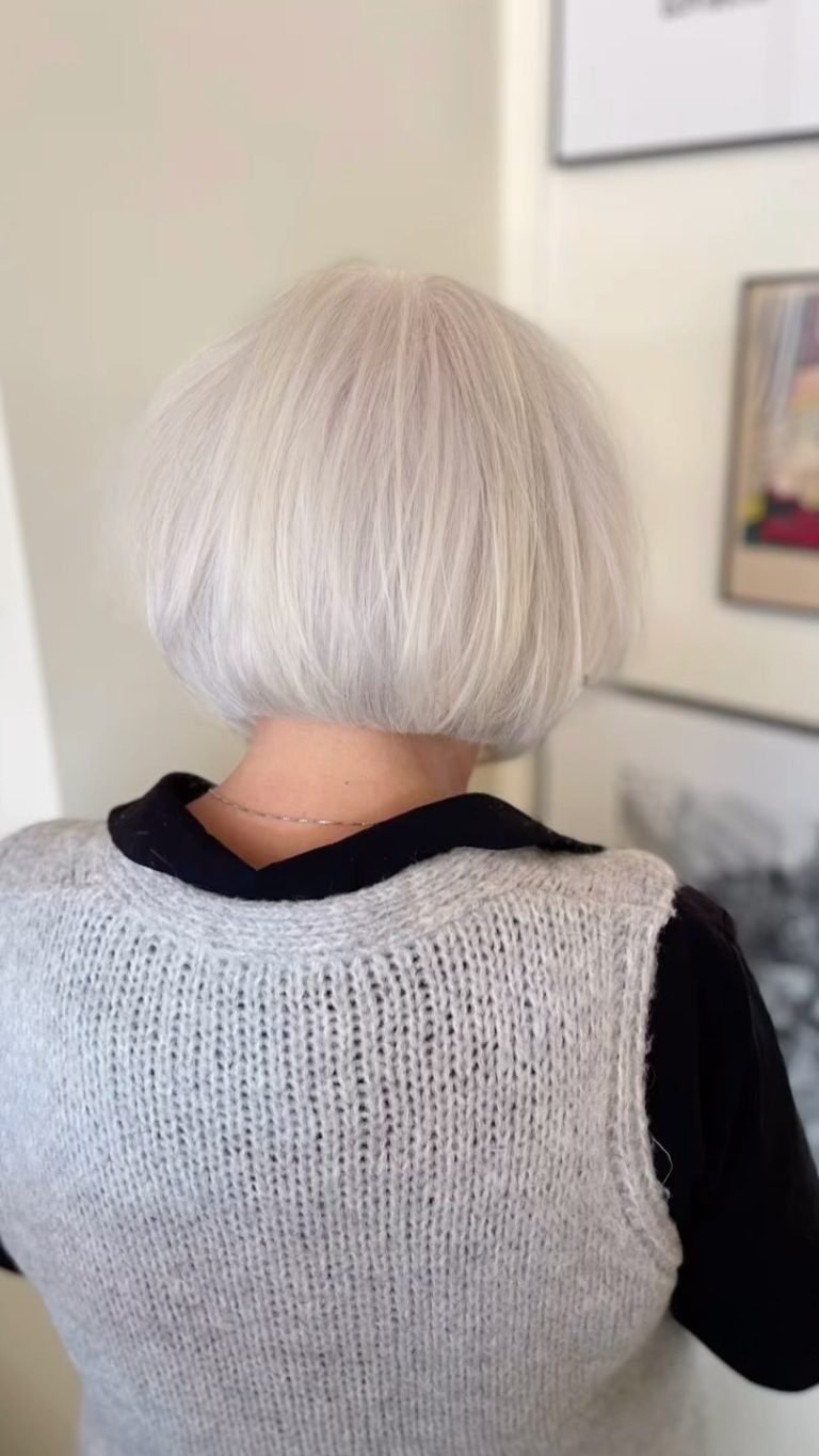 Instagram post from madamhair_hasseris. This post is in position 9.